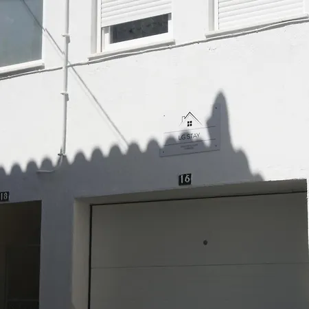 Lg Stay Castro Daire Exterior photo